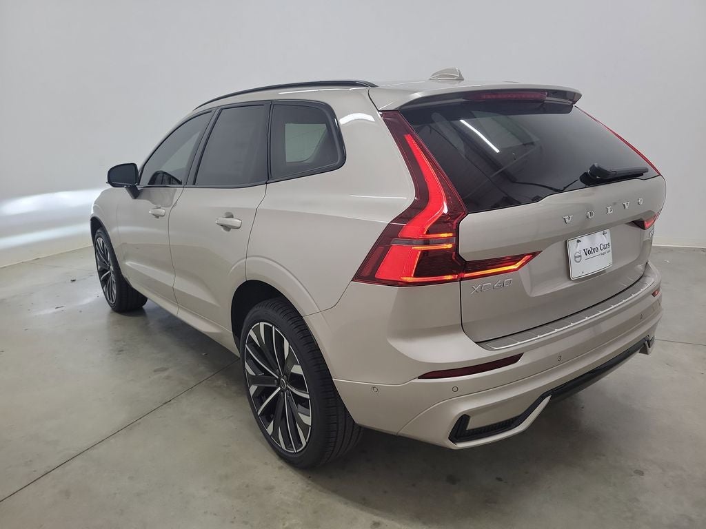 2026 Volvo XC60 B5 Ultra