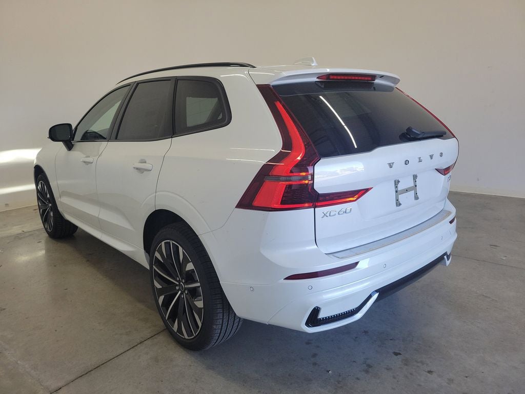 2026 Volvo XC60 B5 Ultra