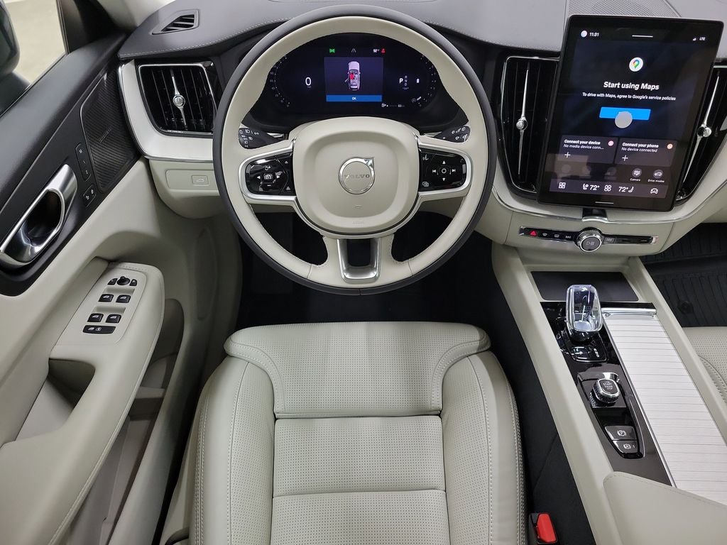 2026 Volvo XC60 B5 Ultra