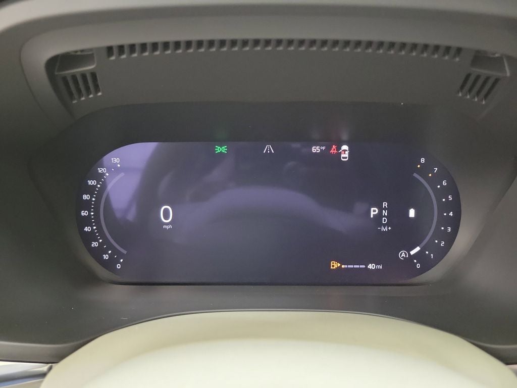 2026 Volvo XC60 B5 Ultra