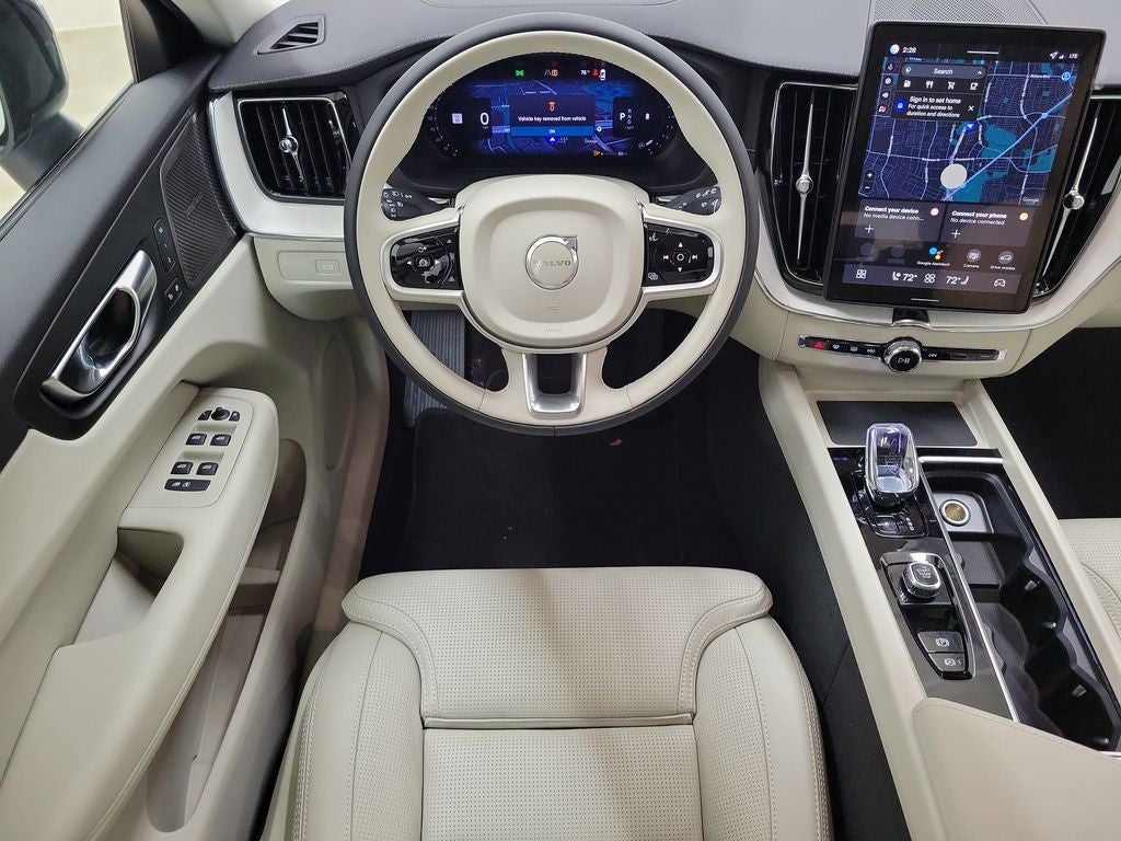 2026 Volvo XC60 B5 Ultra