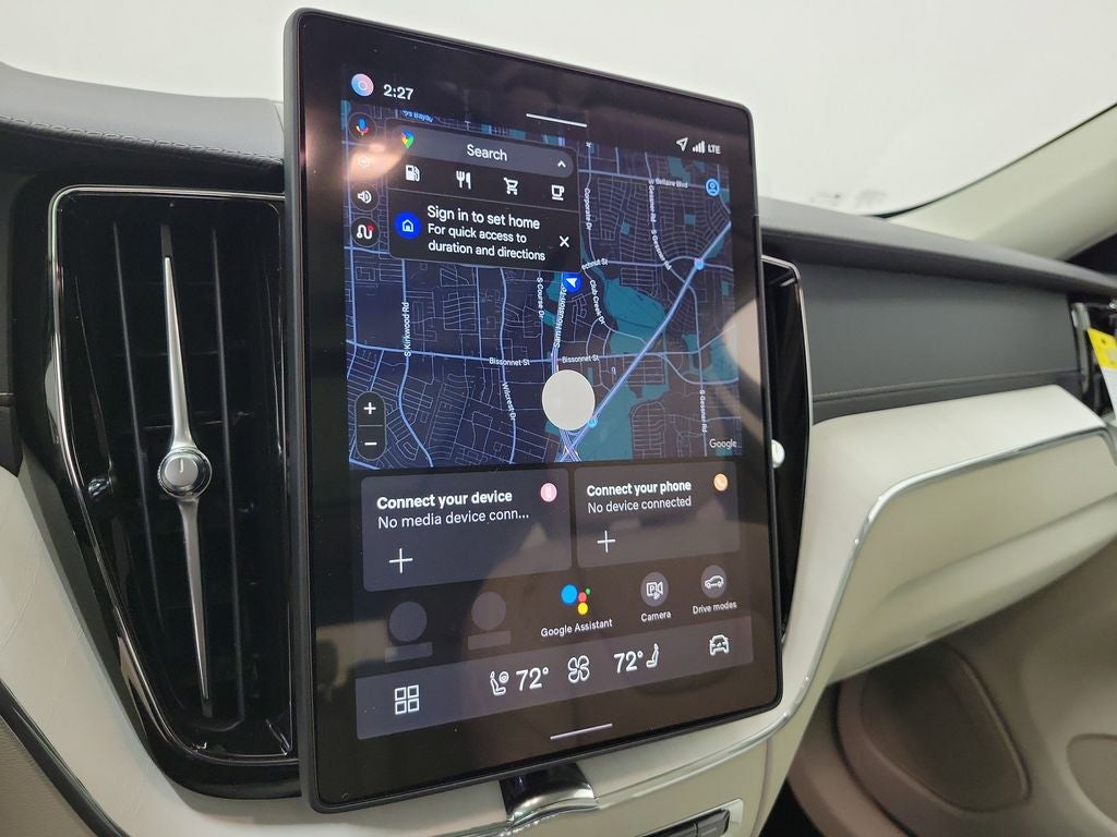 2026 Volvo XC60 B5 Ultra