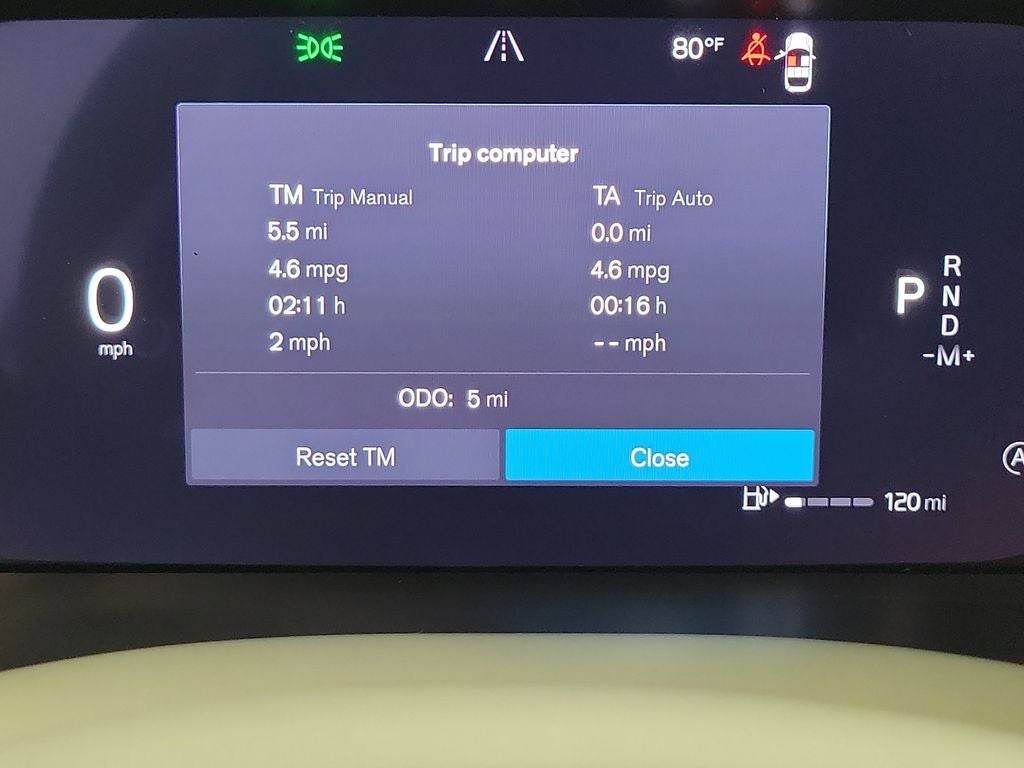 2026 Volvo XC60 B5 Ultra