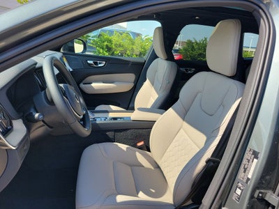 2027 Volvo XC60 B5 Plus