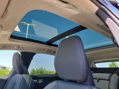 2027 Volvo XC60 B5 Plus