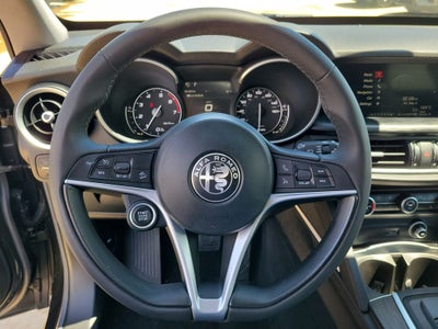 2019 Alfa Romeo Stelvio Base