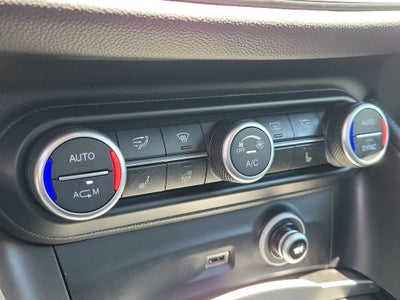 2019 Alfa Romeo Stelvio Base