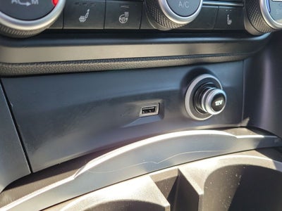 2019 Alfa Romeo Stelvio Base