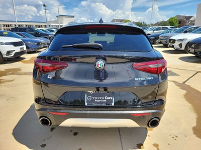 2019 Alfa Romeo Stelvio Base