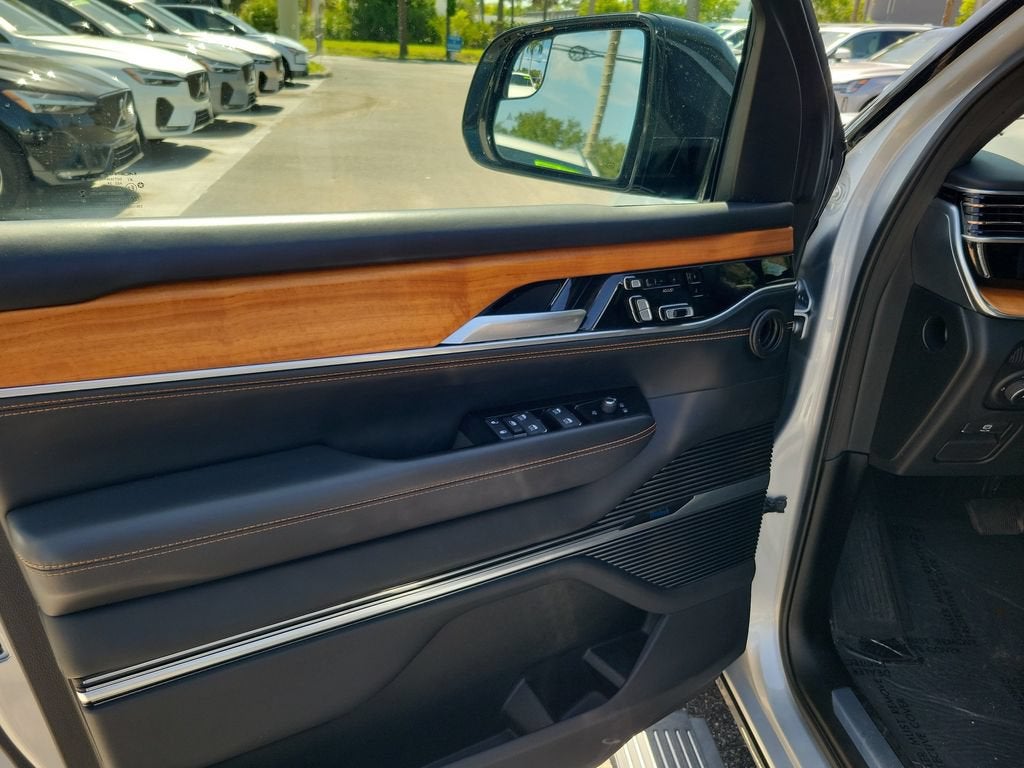 2024 Jeep Grand Wagoneer L Series III