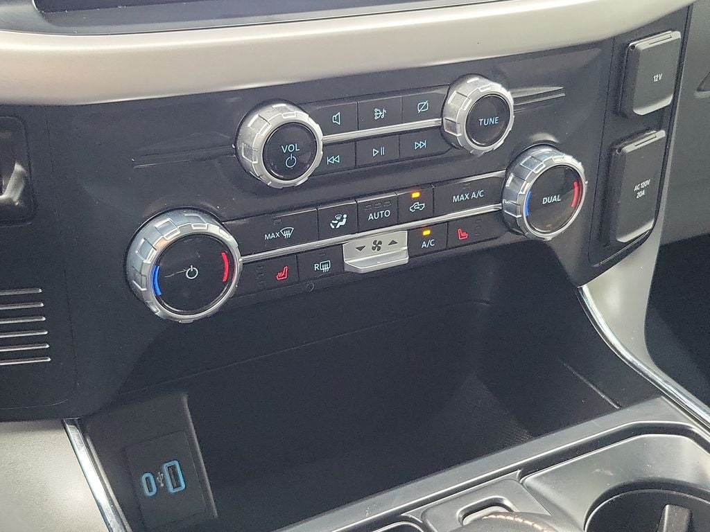 2023 Ford F-150 Lightning XLT