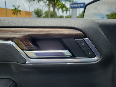 2025 Chevrolet Silverado RST
