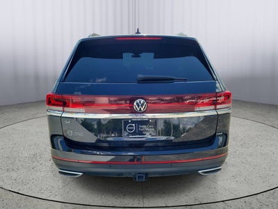2025 Volkswagen Atlas 2.0T SE w/Technology