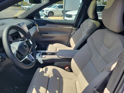 2026 Volvo EX90 Plus