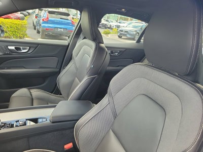 2024 Volvo S60 Plus Black Edition