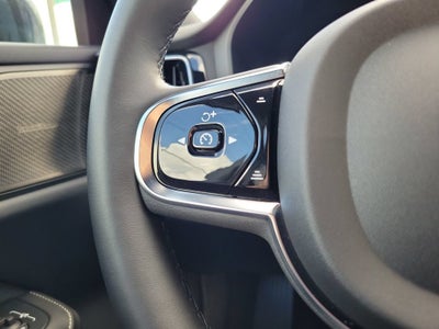2024 Volvo S60 Plus Black Edition