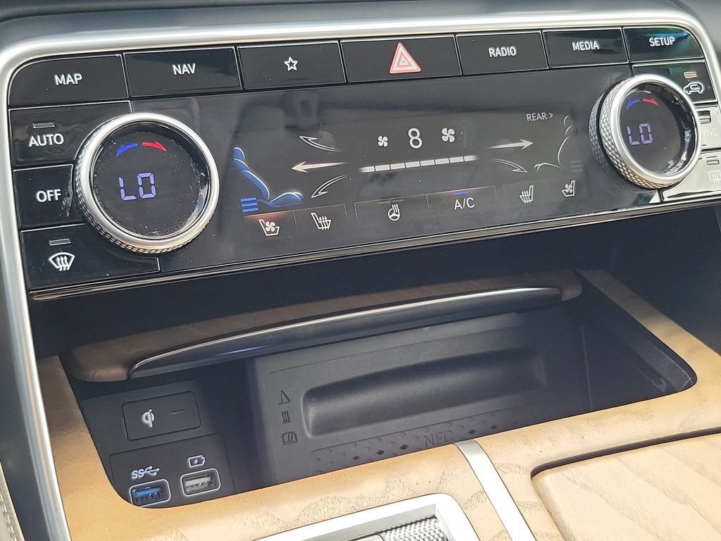 2024 Genesis GV80 3.5T (A8)