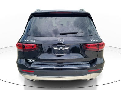 2023 Mercedes-Benz GLB 250 4MATIC®
