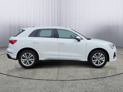 2024 Audi Q3 S line Premium