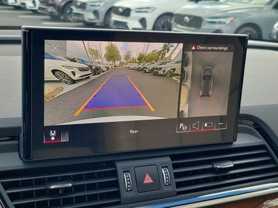 2023 Audi Q5 S line Prestige