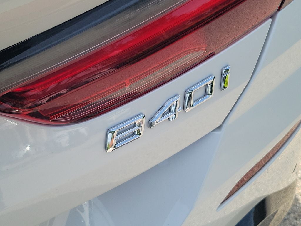 2025 BMW 8 series 840i