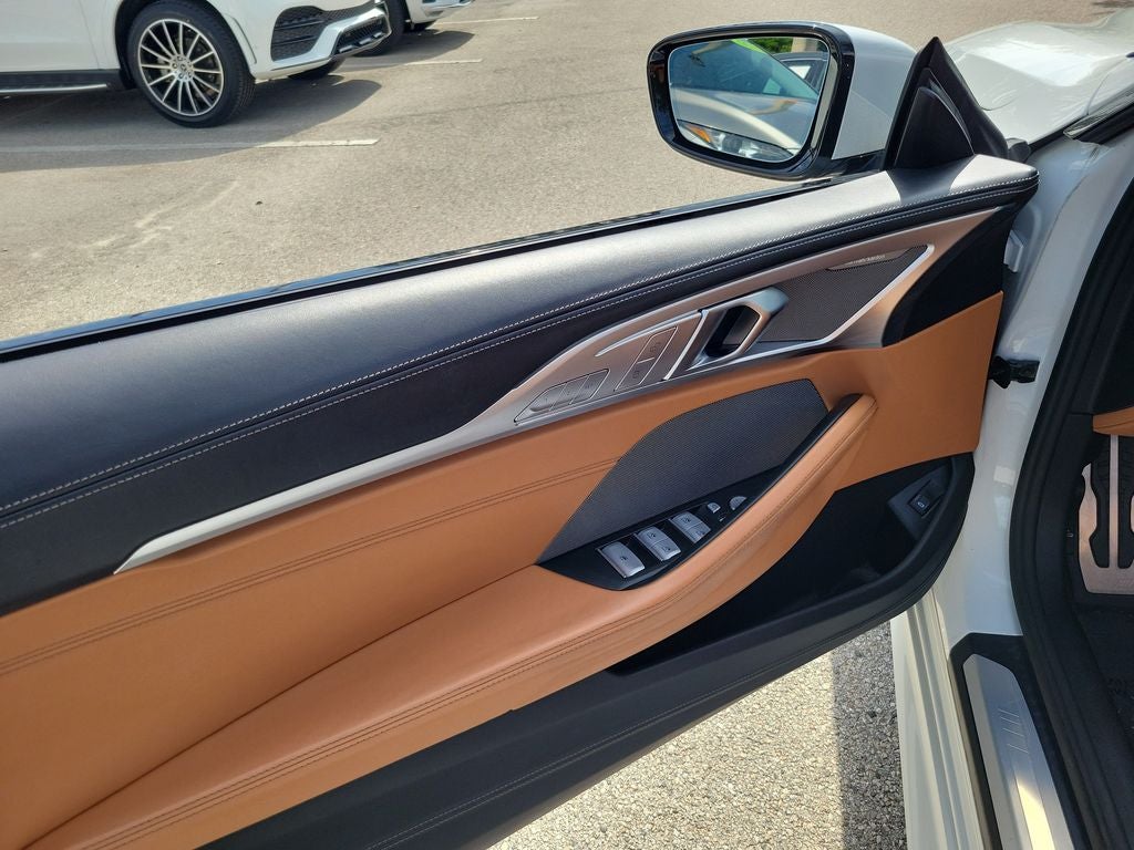 2025 BMW 8 series 840i