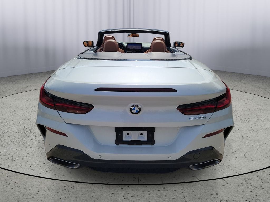 2025 BMW 8 series 840i