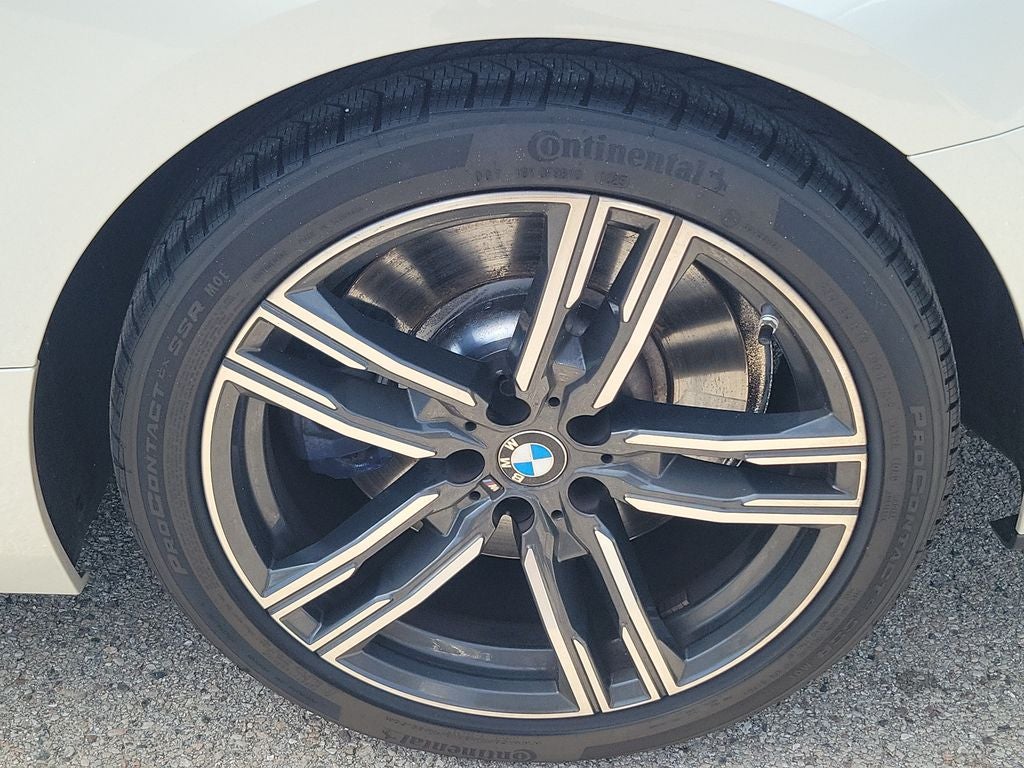 2025 BMW 8 series 840i