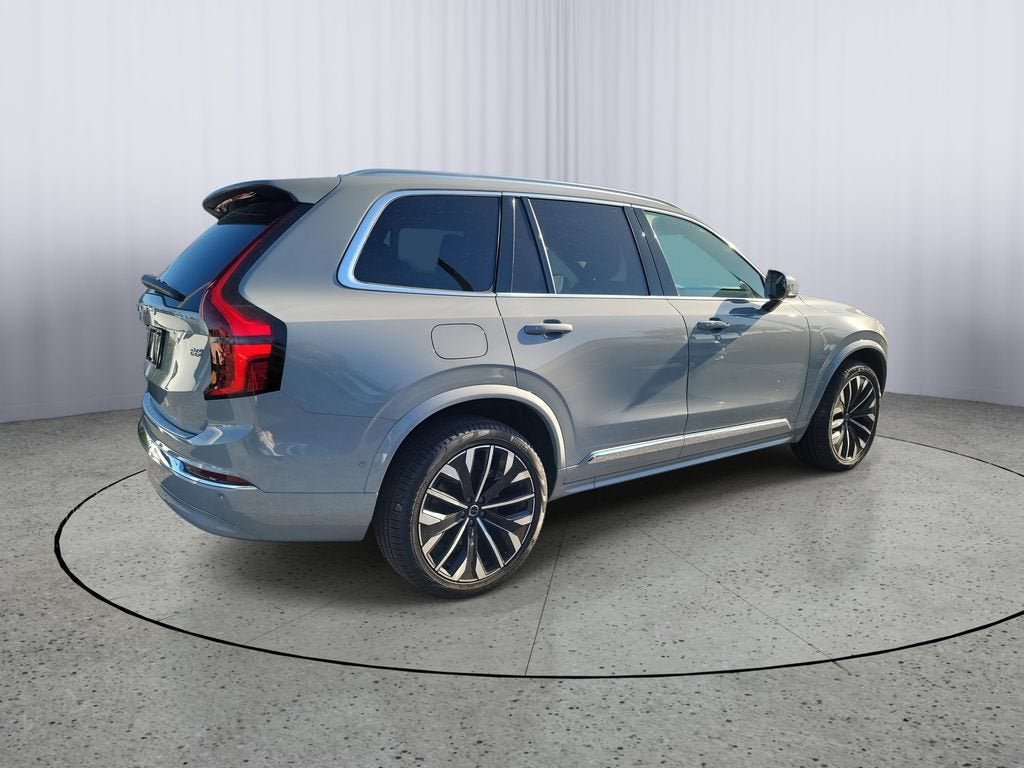 2026 Volvo XC90 Plus