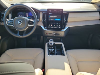 2026 Volvo XC90 Plus