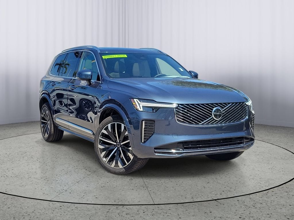 2026 Volvo XC90 Plus