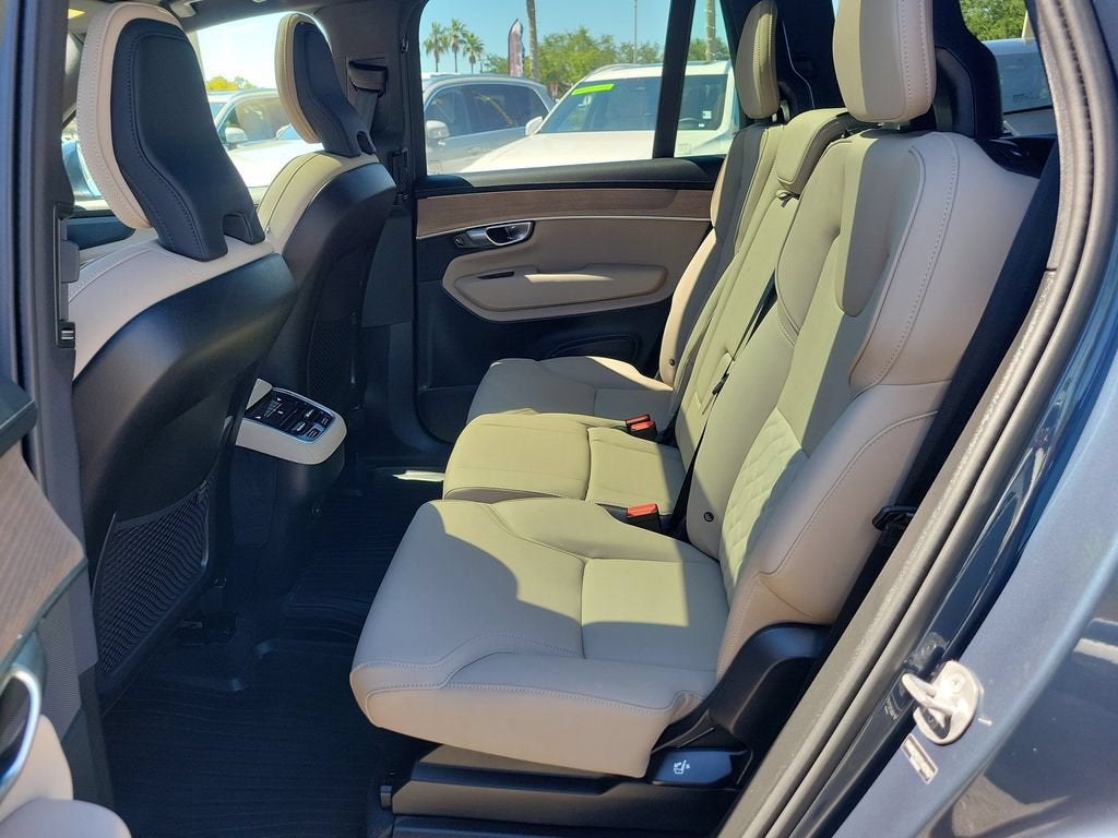 2026 Volvo XC90 Plus