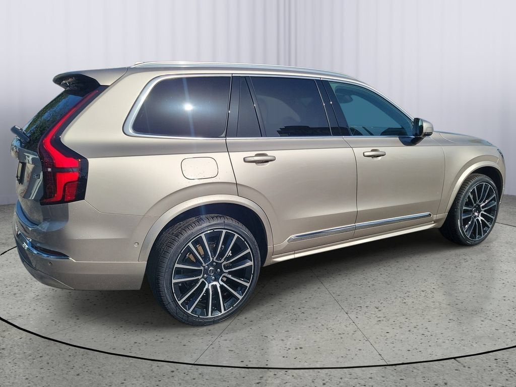2026 Volvo XC90 Plus