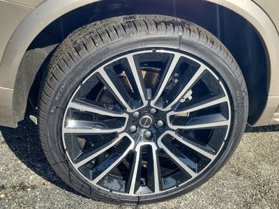 2026 Volvo XC90 Plus