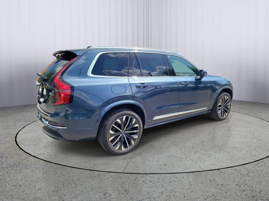 2026 Volvo XC90 Plus