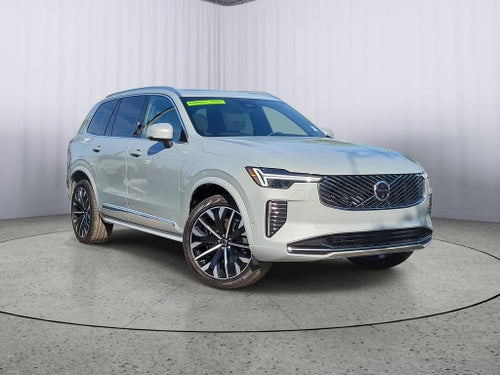 2026 Volvo XC90 Plus