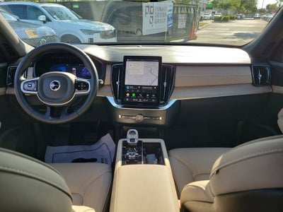 2026 Volvo XC90 Plus