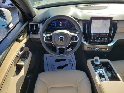 2026 Volvo XC90 Plus