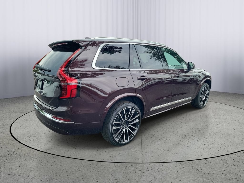 2026 Volvo XC90 Plus