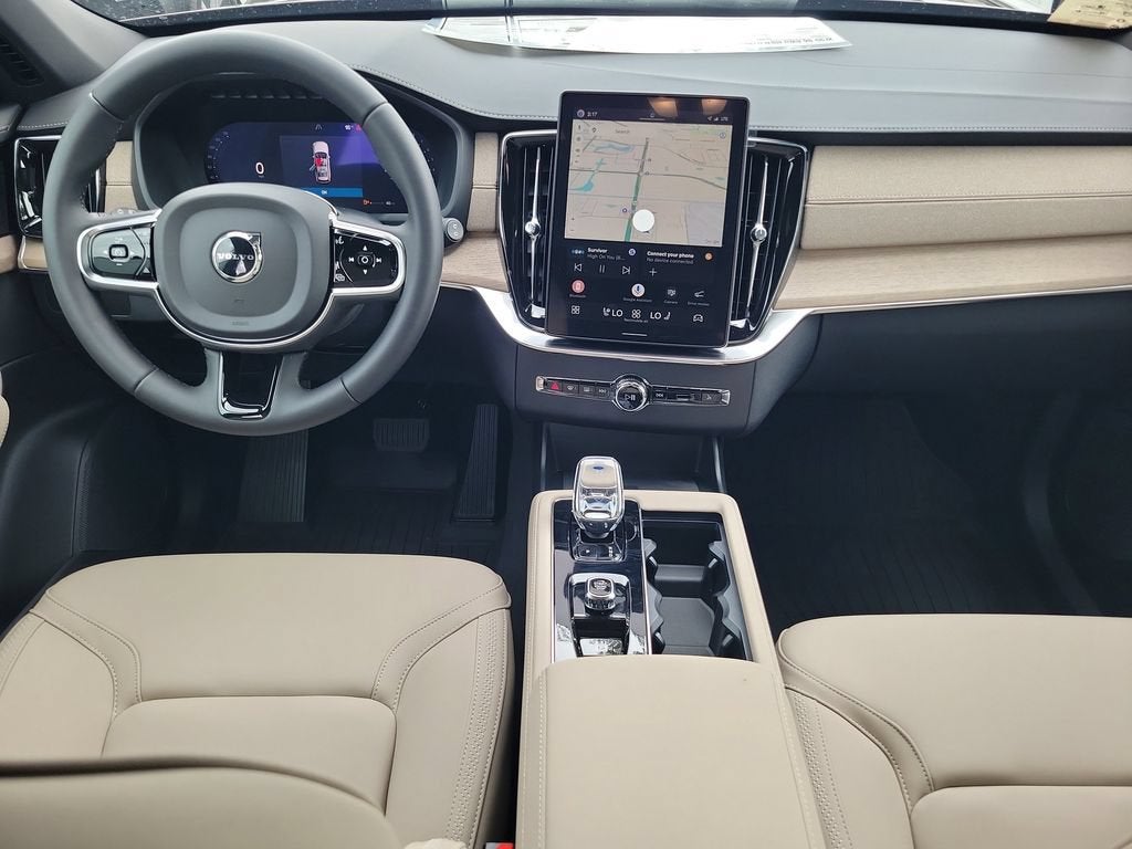 2026 Volvo XC90 Plus