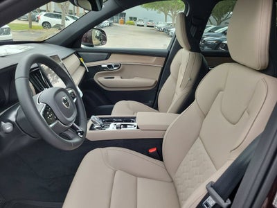 2026 Volvo XC90 Plus