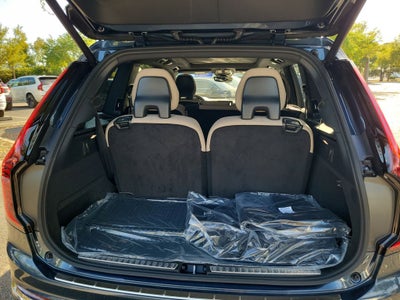 2026 Volvo XC90 Plus