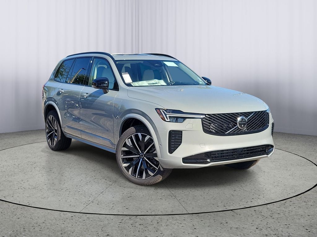 2026 Volvo XC90 Ultra Dark Theme