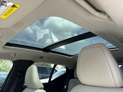 2019 Volvo XC40 Momentum