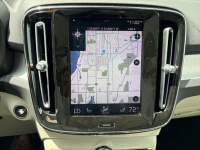 2019 Volvo XC40 Momentum