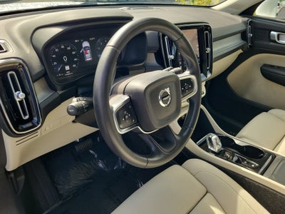 2021 Volvo XC40 Inscription