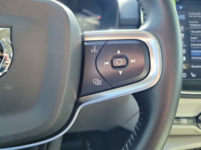 2021 Volvo XC40 Inscription
