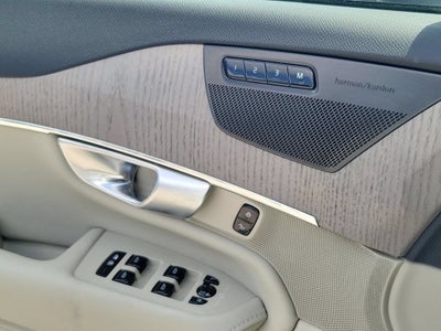 2024 Volvo XC90 Plus