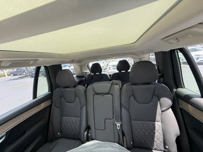 2025 Volvo XC90 Plus