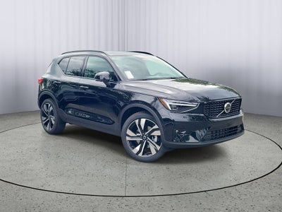 2026 Volvo XC40 Plus